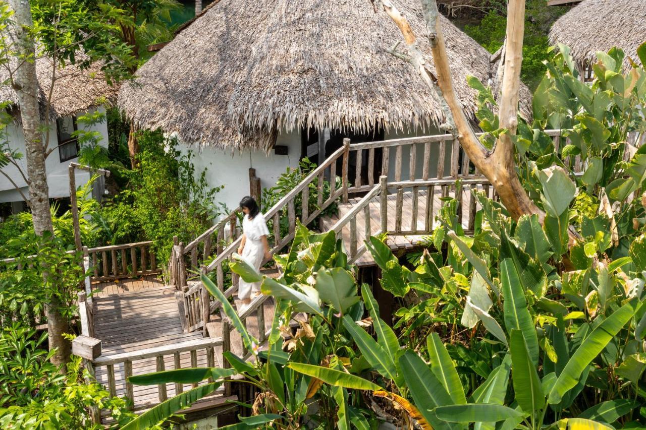 Aana Resort & Spa Koh Chang Exterior photo